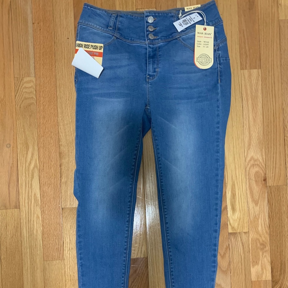 High rise push up jeans